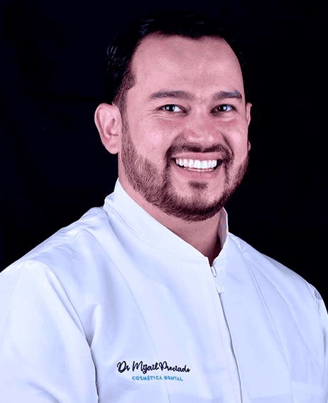 Dr. Mijail Preciado
